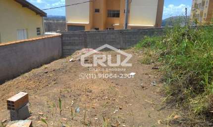 Terreno à venda na Rua Alcides Banhe, Laranjeiras, Caieiras