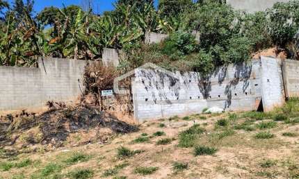 Terreno à venda na Rua Erminia Amalia Novello Dell Lago, Laranjeiras, Caieiras