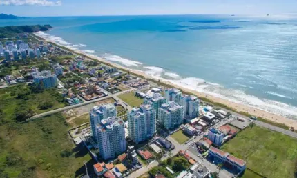 Apartamento a venda na Praia Brava - Surfers Paradise