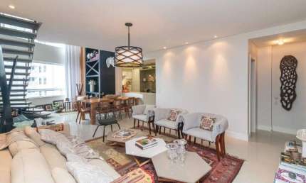 Cobertura no Ed. Holambra Residence em Balneário Camboriú