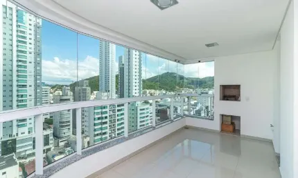 Apartamento no Ed. Dom Pablo em Balneário Camboriú.