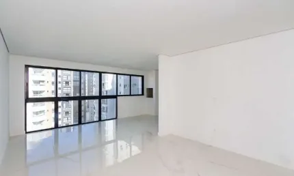 Apartamento à venda no Dresden Residence em Balneário Camboriú