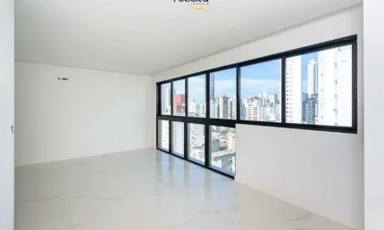 Apartamento à venda no Dresden Residence em Balneário Camboriú