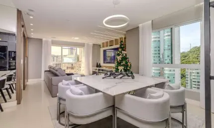 Apartamento com 3 quartos à venda na Avenida Brasil, 109, Pioneiros, Balneário Camboriú