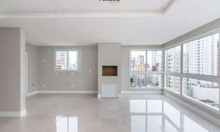 Apartamento à venda no Biarritz em Balneário Camboriú