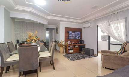 Apartamento 3 quartos mobiliado à venda no Edifício Beatriz Cristina Regina em Balneário