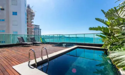 Cobertura 3 quartos à venda no Ed. Marina Palace Balneário Camboriú