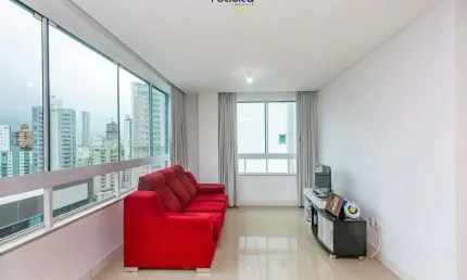 Apartamento à venda na 2ª Quadra de Balneário Camboriú
