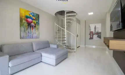 Apartamento duplex à venda no centro de balneário camboriú