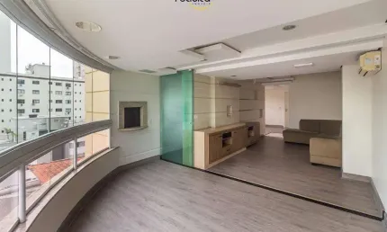 Apartamento à venda no Centro de Balneário camboriú