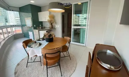 Apartamento a poucos passos do mar à venda em balneário camboriú