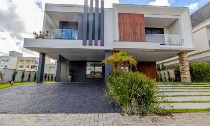 Casa à venda no condomínio Reserva Camboriú Yatch &amp; Golf