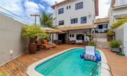 Casa em condomínio fechado com 3 quartos à venda na Avenida das Arapongas, 455, Ariribá, Balneário Camboriú
