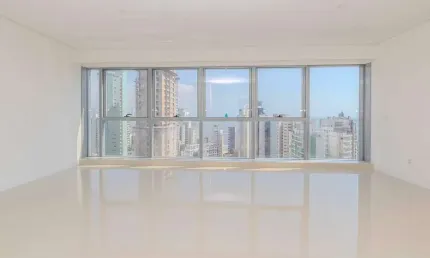 Apartamento à venda no Ed. Vitra by Pininfarina em Balneário Camboriú