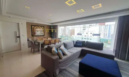Apartamento diferenciado no Ed. Algaleo em Balneário Camboriú