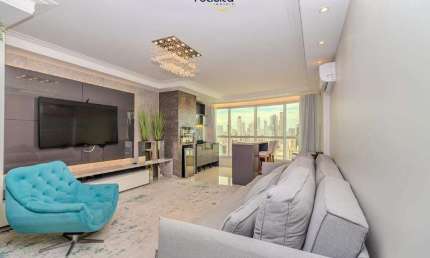 Apartamento à venda em Balneário Camboriú com 3 suítes
