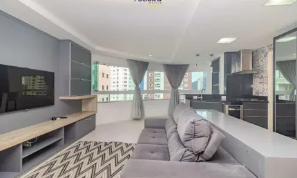 Apartamento à venda na 2ª Quadra de Balneário Camboriú com 2 suítes