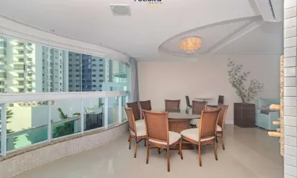 Apartamento quadra mar à venda em balneário camboriú