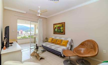 Apartamento quadra mar 2 dormitórios à venda no Moradas do Bosque