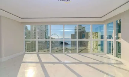 Apartamento com 04 suítes e vista para o mar à venda em Balneário Camboriú.