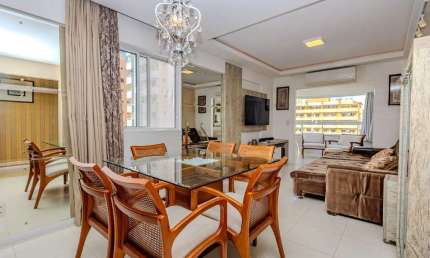Apartamento à venda no Edifício Marinas em Balneário Camboriú