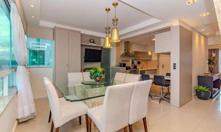 Cobertura duplex à venda no Ed. Esquina Di Fiore em Balneário Camboriú