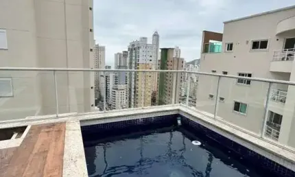 Cobertura à venda no ed. blue life em balneário camboriú