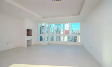 Apartamento com 3 quartos à venda na Rua 902, 144, Centro, Balneário Camboriú