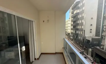 Apartamento à venda no Edifício Cidade de Córdoba em Balneário Camboriú