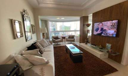 Apartamento à venda no Ed. Port Arthur em Balneário Camboriú