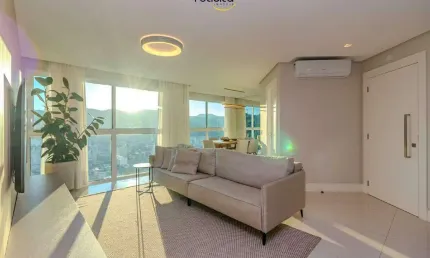 Apartamento à venda no ed. falcon no centro de balneário camboriú