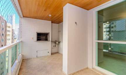 Apartamento à venda no Ed. Águas de Veneza em Balneário Camboriú