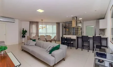 Apartamento à venda no Ed. Sands Beach em Balneário Camboriú