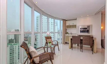 Apartamento à venda no ed. le majestic em balneário camboriú