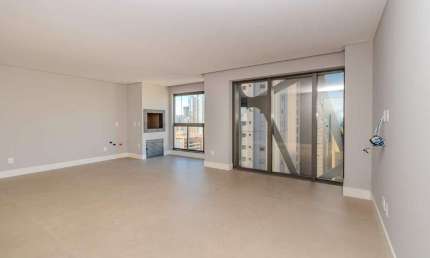 Apartamento com vista mar à venda no centro de balneário Camboriú