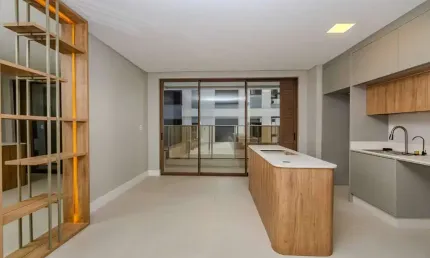 Apartamento à venda a poucos passos do mar na praia brava em itajaí