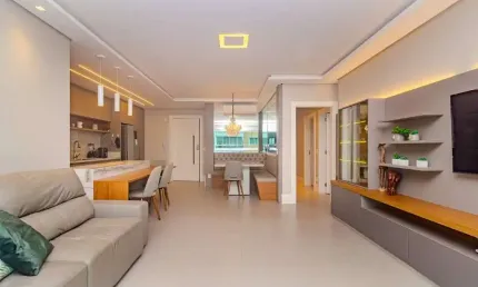 Apartamento à venda no centro de Balneário Camboriú