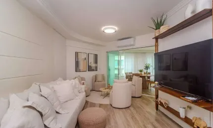 Apartamento à venda no centro de balneário camboriú