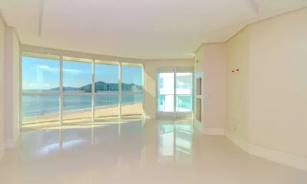 Apartamento frente mar à venda em balneário camboriú