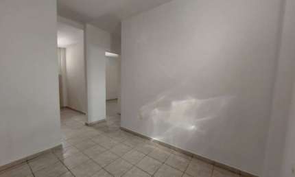 Apartamento com 2 quartos  para alugar, 0.00 m2 por R$650.00  - Salgado - Caruaru/PE
