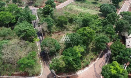 Vendo chácara em itatiaiuçu de 1000m² excelente localização.