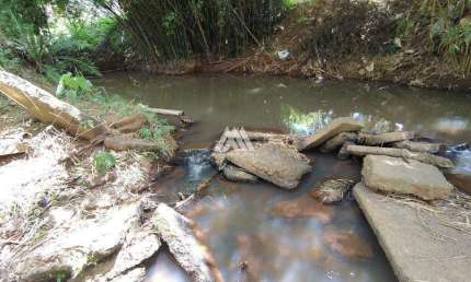 Vendo chácara em Itatiaiuçu de 4000m² excelente localização.