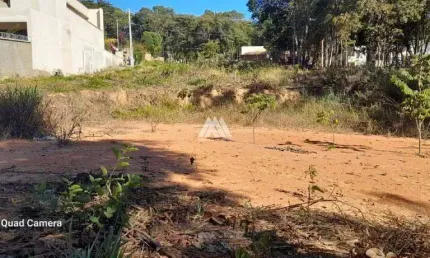 Terreno à venda no Condomínio Recanto dos Pássaros, Itaúna 