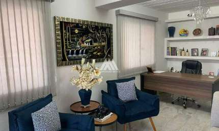 Vendo casa de dois pavimentos em Itaúna em excelente localização!