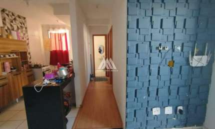 Vendo apartamento em Itaúna com excelente localização!