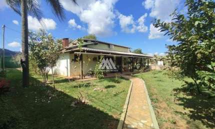 Vendo chácara em Itatiaiuçu de 2.225m² com excelente localização!