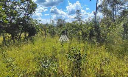 Vendo chácara em Itatiaiuçu de 1000m² excelente localização.