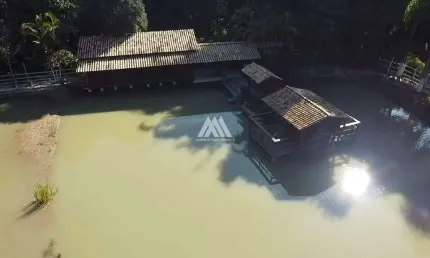 Vendo sítio em itatiaiuçu em área rural com excelente localização!