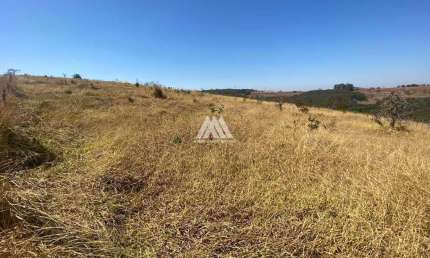 Vendo terreno em Itatiaiuçu de 30.000m² excelente localização.