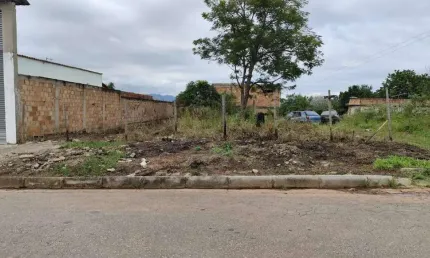 Terreno/lote á venda sendo ótima localização em São Joaquim de Bicas MG!